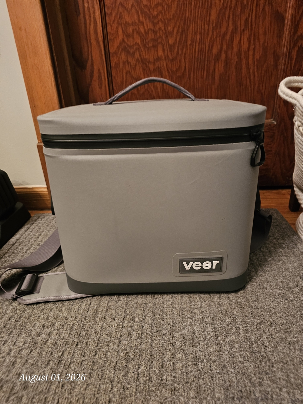 Veer GrayInsulated Day Cooler Bag with Shoulder Strap